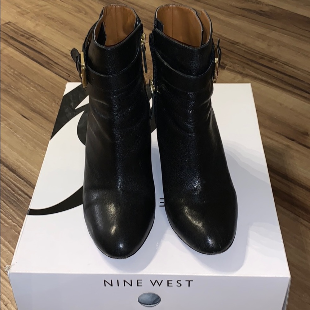 Nine West Leather Wedges